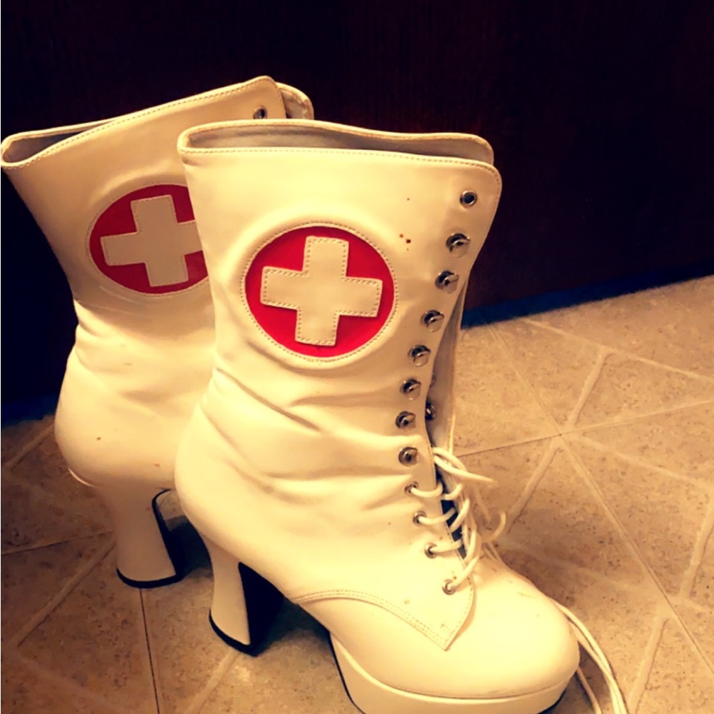 Cosplay nurse outfit with size 7 platform boots.